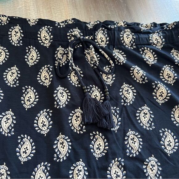 J. Jill XL Stretchy Navy Elastic Waist Skirt with side pockets - Picture 3 of 7